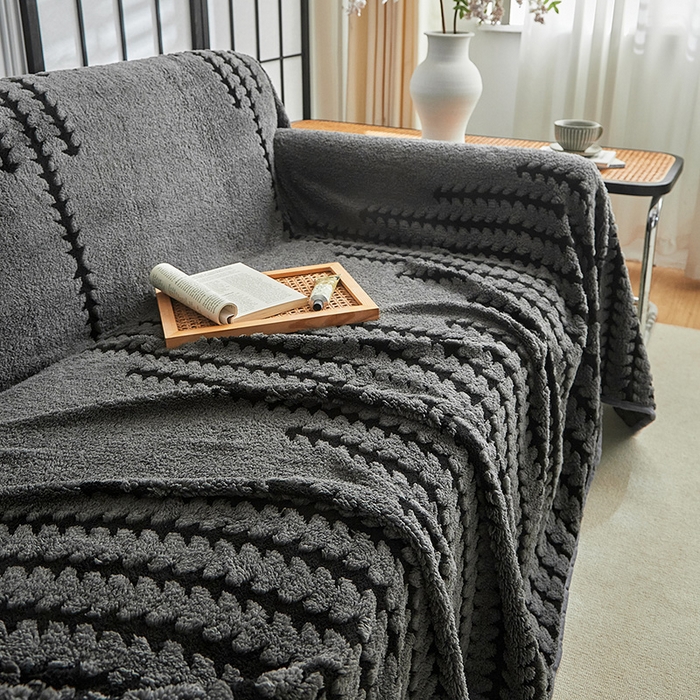 91家纺网 家纺一手货源 找家纺 温宁家纺 2025新款步步高沙发巾 沙发巾-步步高复古灰