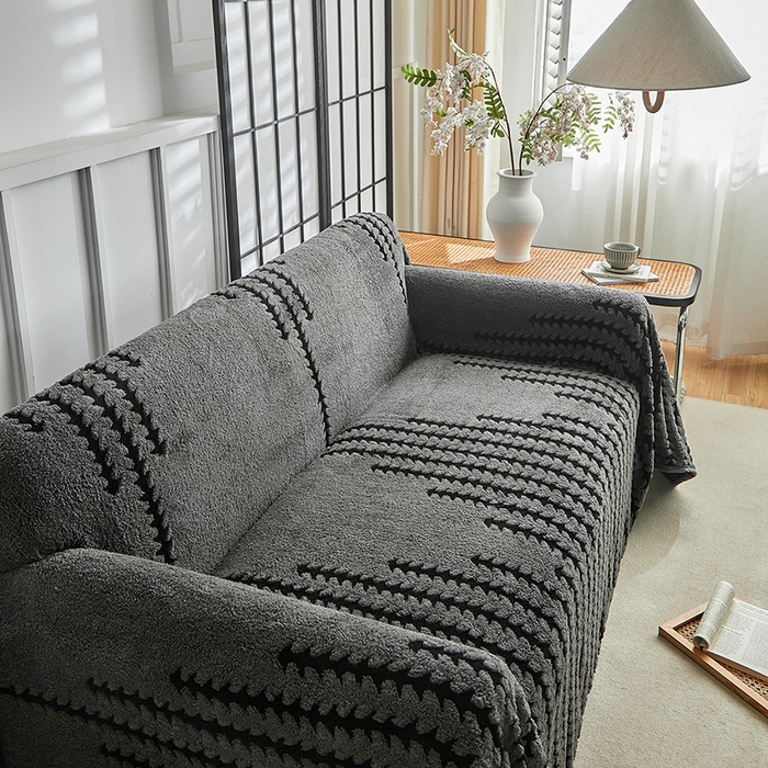 91家纺网 家纺一手货源 找家纺 温宁家纺 2025新款步步高沙发巾 沙发巾-步步高复古灰