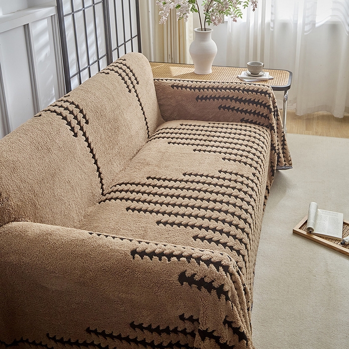 91家纺网 家纺一手货源 找家纺 温宁家纺 2025新款步步高沙发巾 沙发巾-步步高咖色