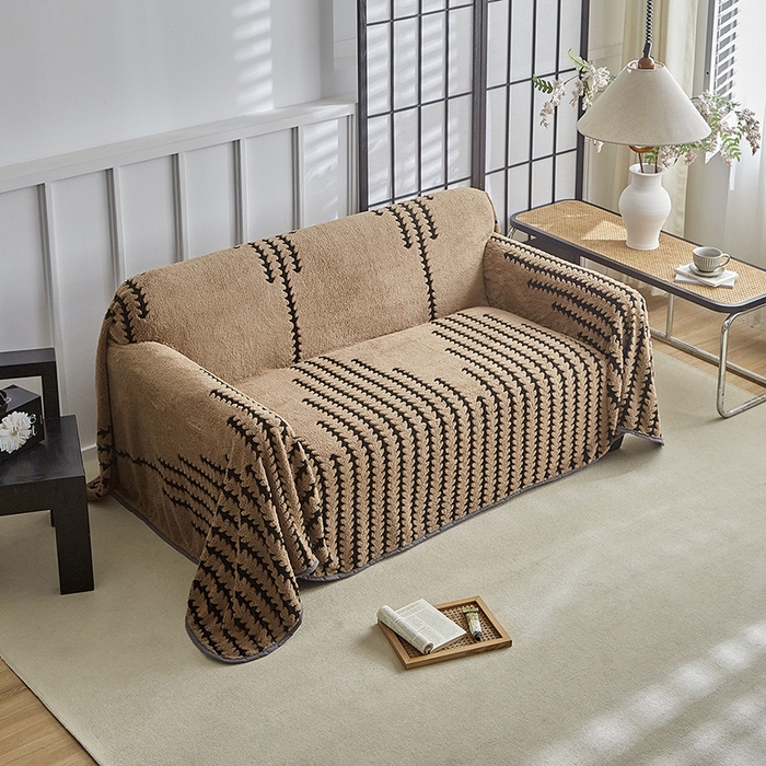 91家纺网 家纺一手货源 找家纺 温宁家纺 2025新款步步高沙发巾 沙发巾-步步高咖色