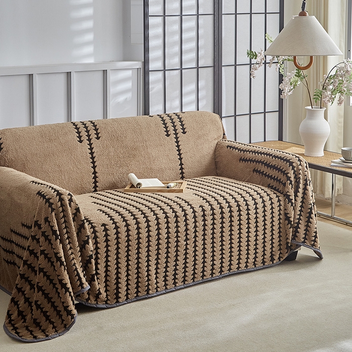 91家纺网 家纺一手货源 找家纺 温宁家纺 2025新款步步高沙发巾 沙发巾-步步高咖色