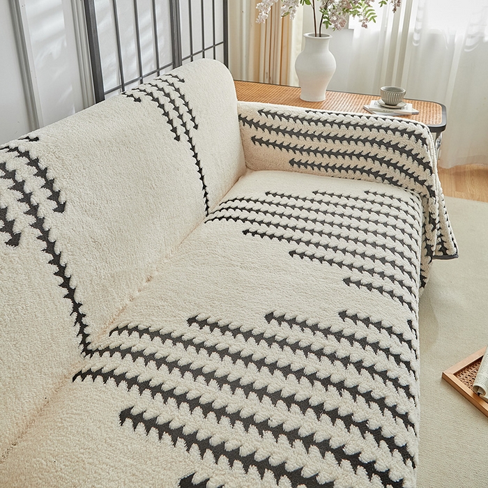 91家纺网 家纺一手货源 找家纺 温宁家纺 2025新款步步高沙发巾 沙发巾-步步高米白