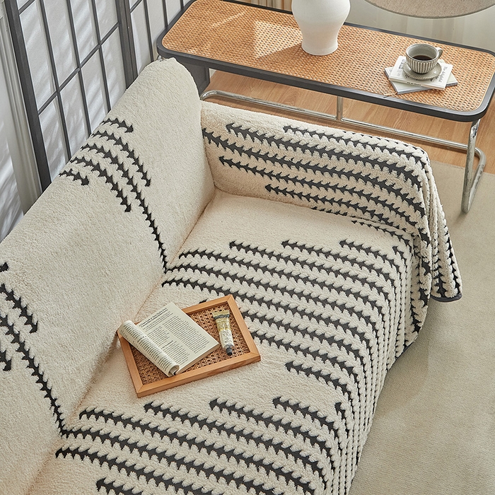 91家纺网 家纺一手货源 找家纺 温宁家纺 2025新款步步高沙发巾 沙发巾-步步高米白