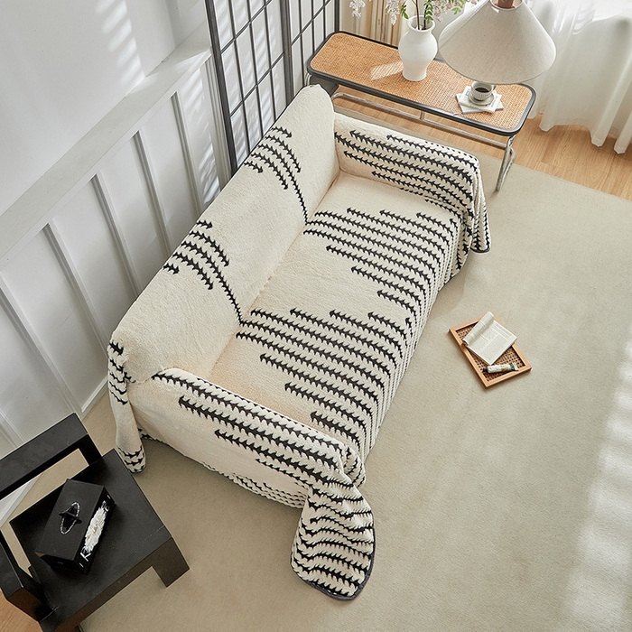 91家纺网 家纺一手货源 找家纺 温宁家纺 2025新款步步高沙发巾 沙发巾-步步高米白