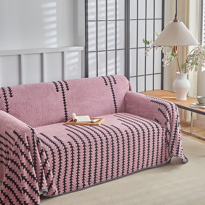 91家纺网 家纺一手货源 找家纺 温宁家纺 2025新款步步高沙发巾 沙发巾-步步高香芋紫