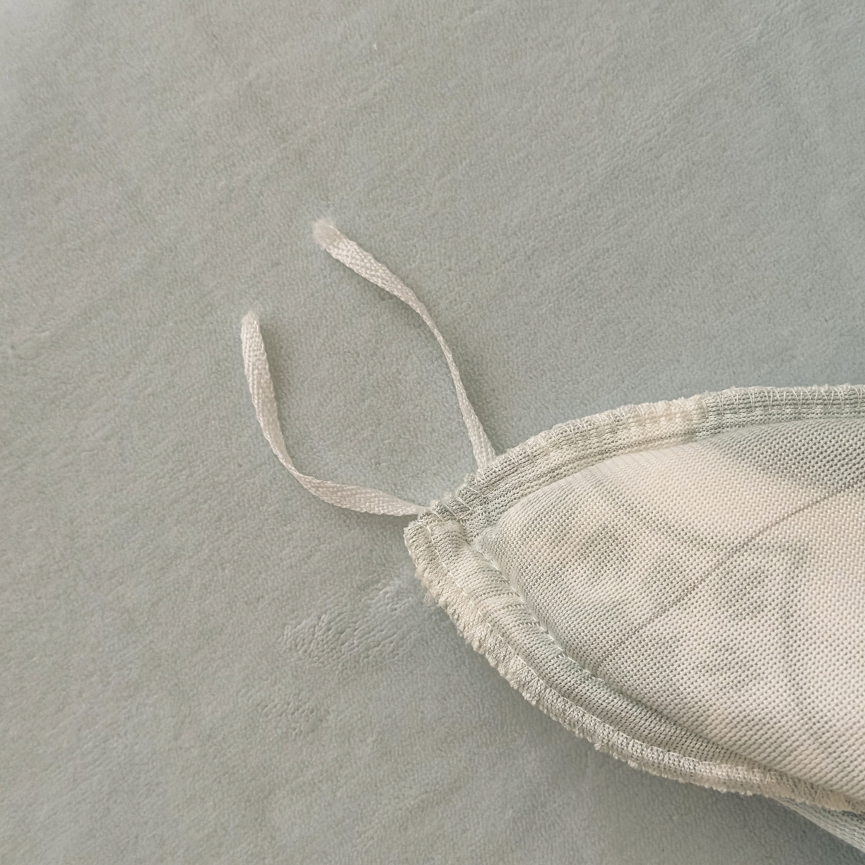 91家纺网 家纺一手货源 找家纺 KA家纺 2025新款秋冬床裙款着色烂花立体雕花牛奶绒四件套 安妮蓝