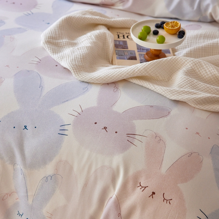 91家纺网 家纺一手货源 找家纺 千朵森 2025 新品 全棉磨毛卡通四件套（塞伦） 塞伦-彩眠兔