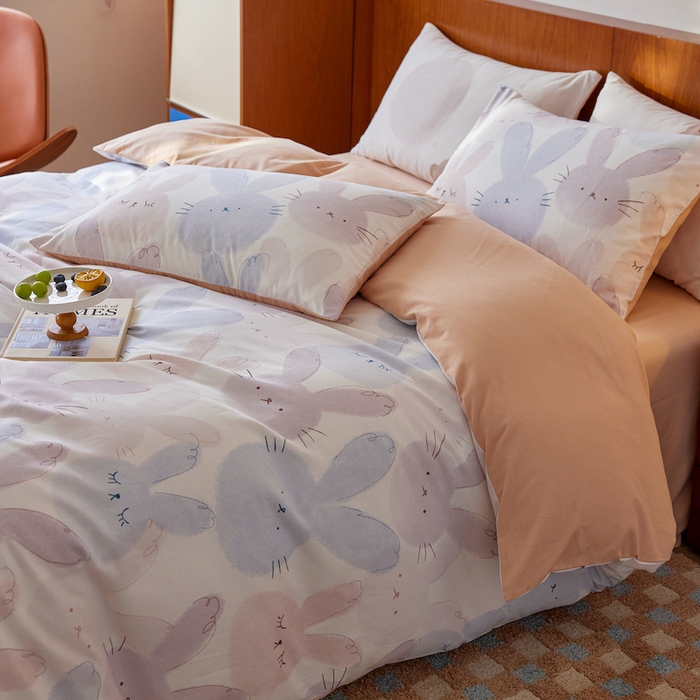 91家纺网 家纺一手货源 找家纺 千朵森 2025 新品 全棉磨毛卡通四件套（塞伦） 塞伦-彩眠兔