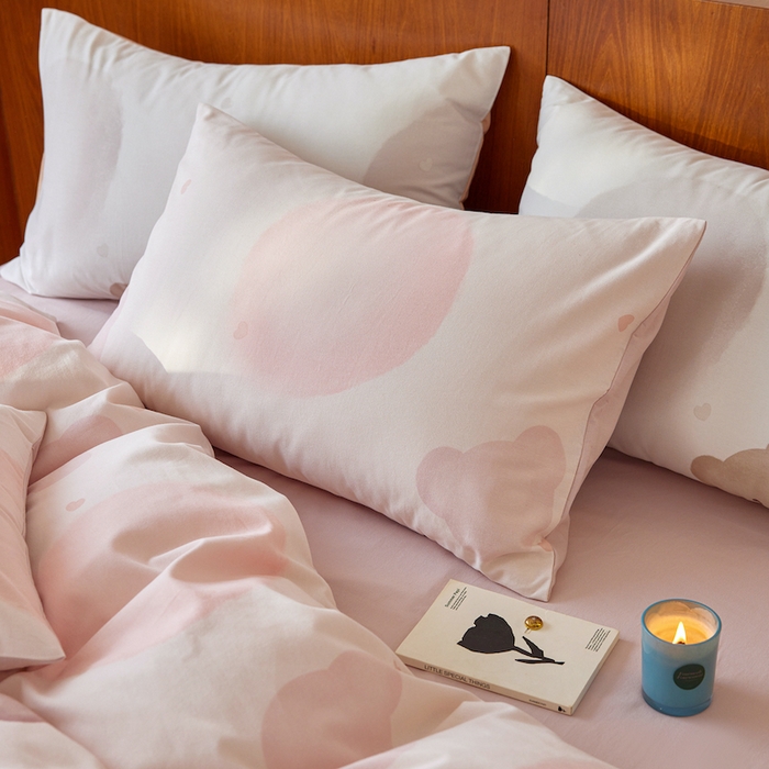 91家纺网 家纺一手货源 找家纺 千朵森 2025 新品 全棉磨毛卡通四件套（塞伦） 塞伦-粉雾熊