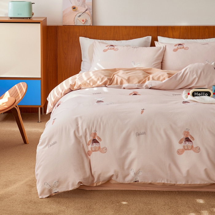 91家纺网 家纺一手货源 找家纺 千朵森 2025 新品 全棉磨毛卡通四件套（塞伦） 塞伦-甜兔旅