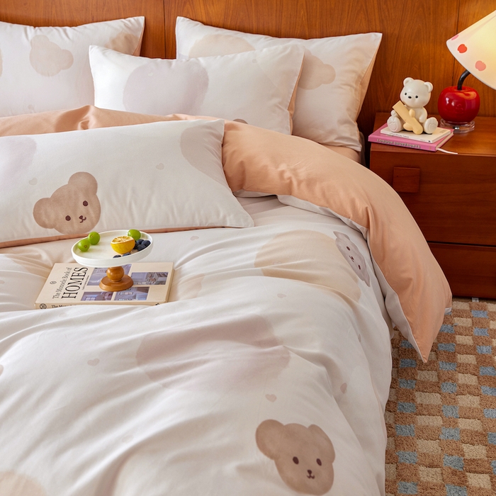 91家纺网 家纺一手货源 找家纺 千朵森 2025 新品 全棉磨毛卡通四件套（塞伦） 塞伦-云絮熊