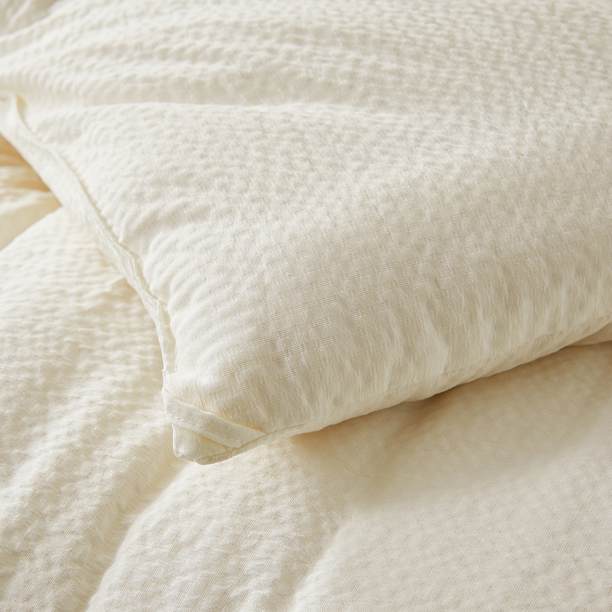 91家纺网 家纺一手货源 找家纺 金喜 2025新款优棉提花棉花被新疆棉花被 优棉白