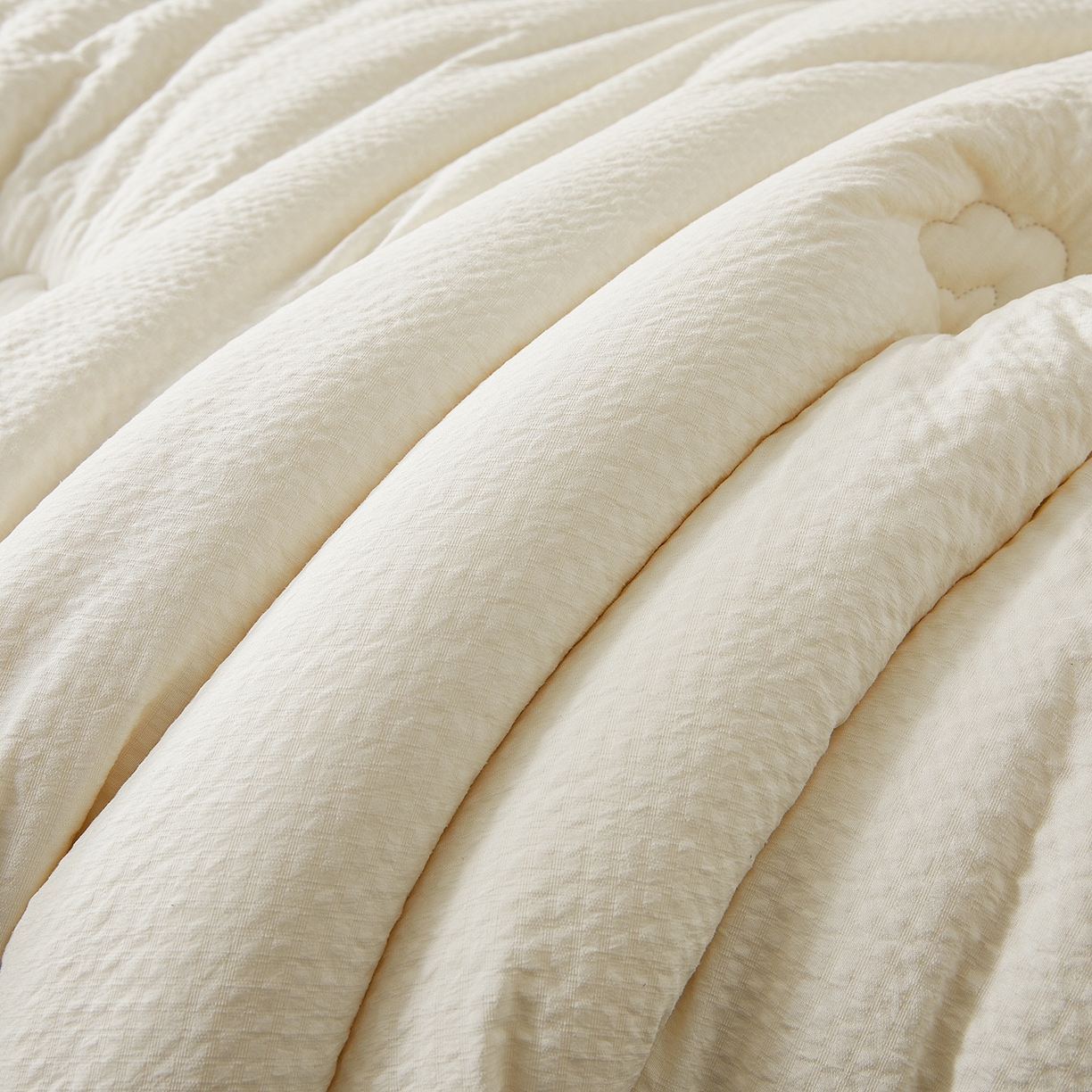 91家纺网 家纺一手货源 找家纺 金喜 2025新款优棉提花棉花被新疆棉花被 优棉白