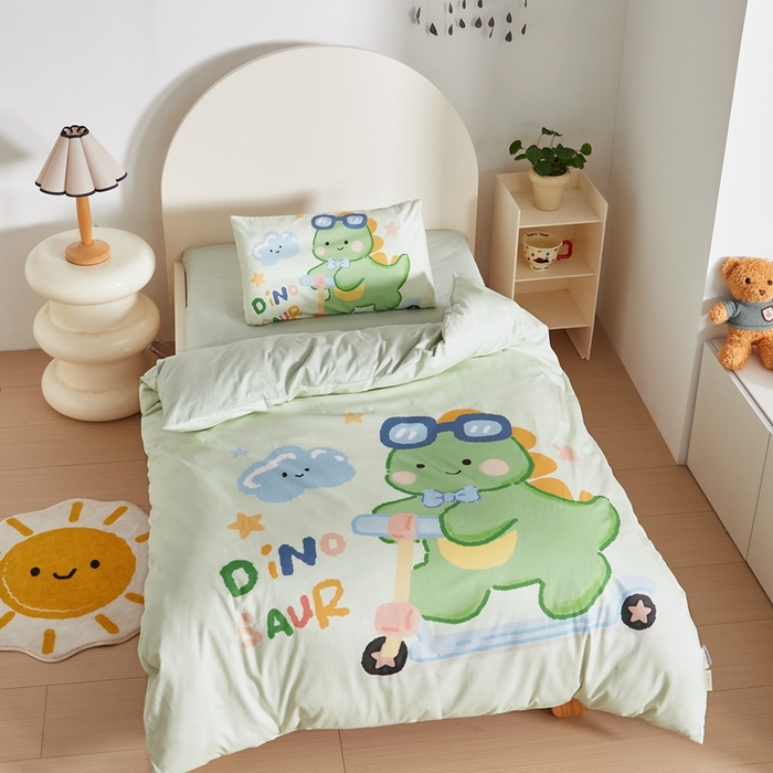 91家纺网 家纺一手货源 找家纺 （总）荷马之梦 2025新款A类全棉40s数码印花手绘风大版卡通儿童幼儿园套件-童画系列