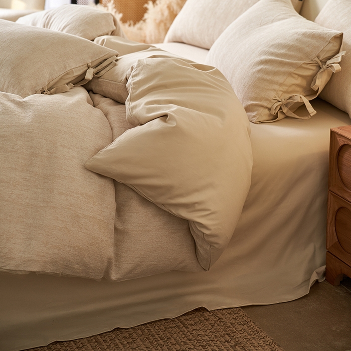 91家纺网 家纺一手货源 找家纺 （总）宜代光年 2025新款亚麻大提花贡缎磨毛四件套-侘寂风(控价268/288）