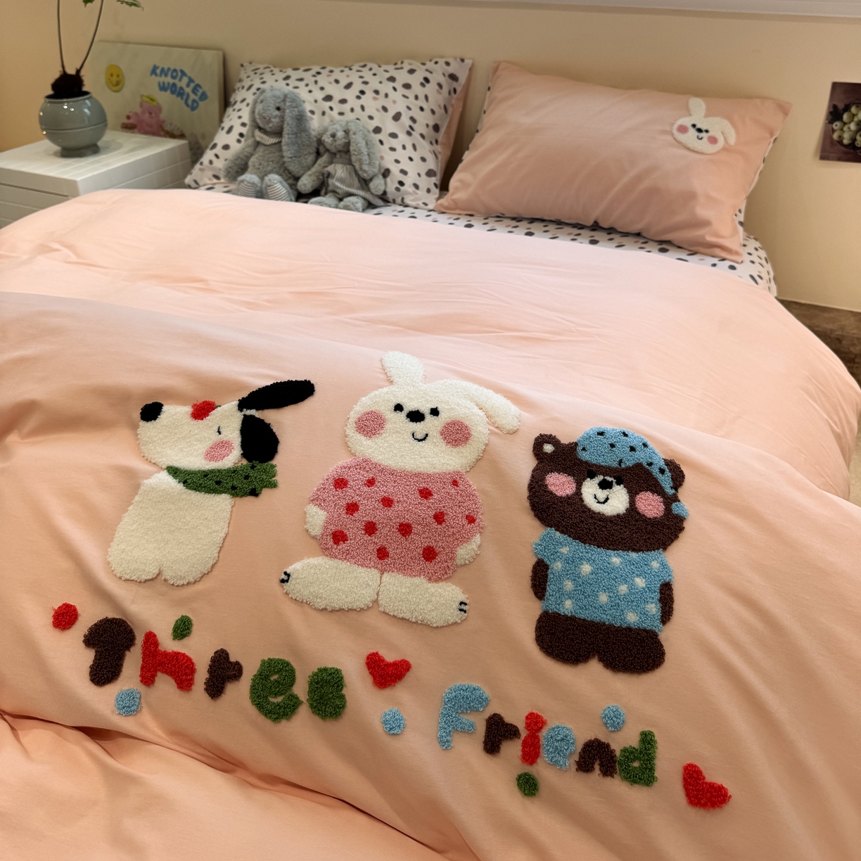 91家纺网 家纺一手货源 找家纺 怡家居 2025新款全棉纯棉印花加绣花四件套第二批 好朋友