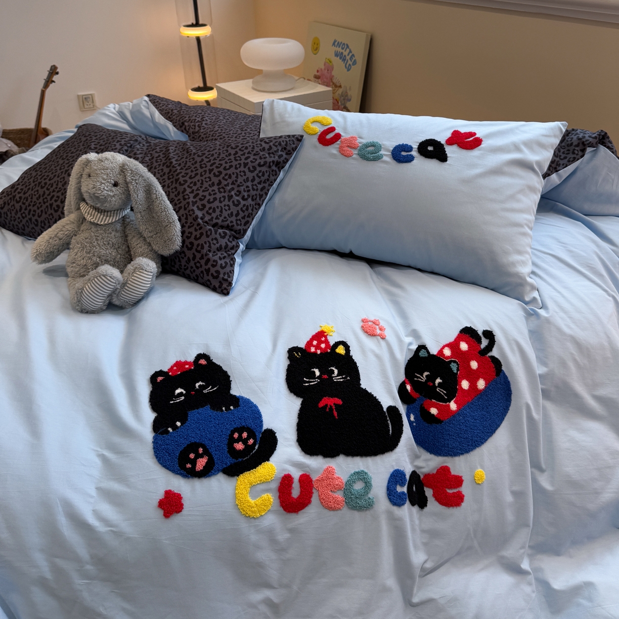 91家纺网 家纺一手货源 找家纺 怡家居 2025新款全棉纯棉印花加绣花四件套第二批 可爱猫咪