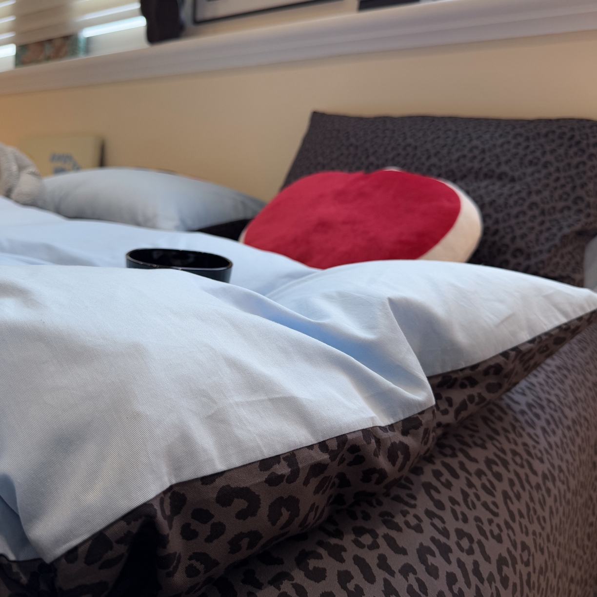 91家纺网 家纺一手货源 找家纺 怡家居 2025新款全棉纯棉印花加绣花四件套第二批 可爱猫咪