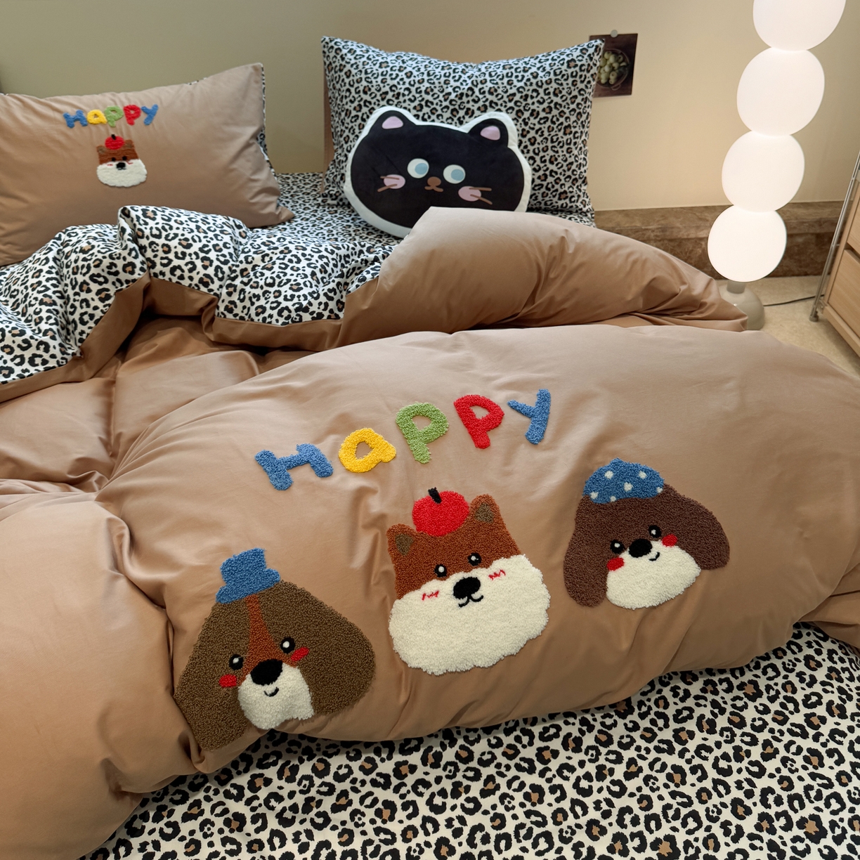 怡家居 2025新款全棉纯棉印花加绣花四件套第二批 快乐家族