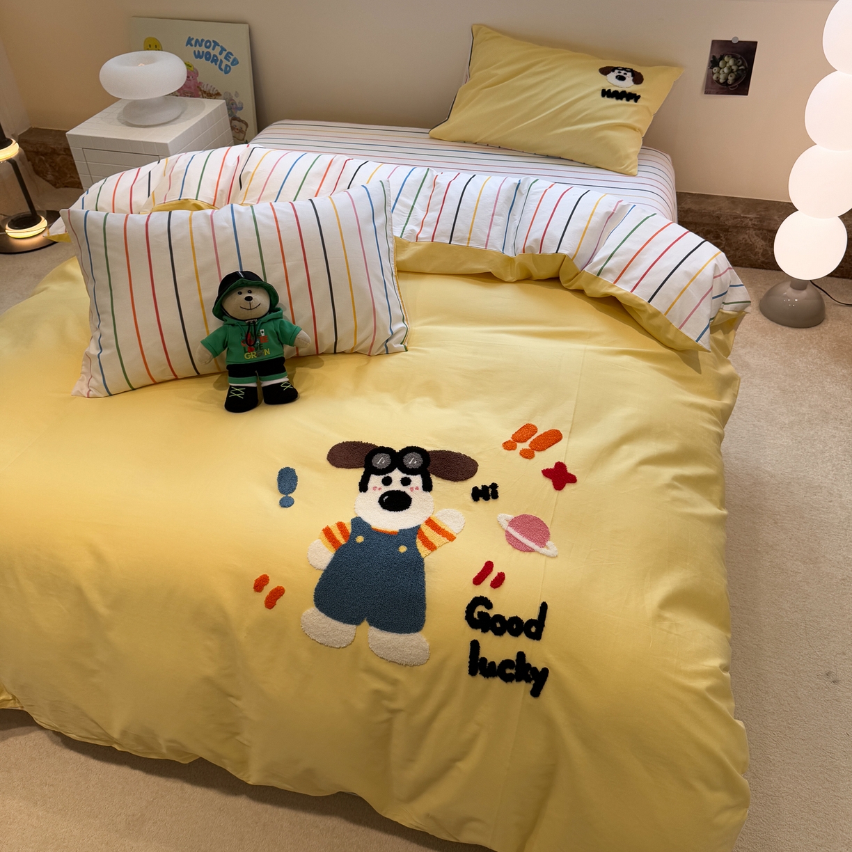 91家纺网 家纺一手货源 找家纺 怡家居 2025新款全棉纯棉印花加绣花四件套第二批 墨镜狗狗