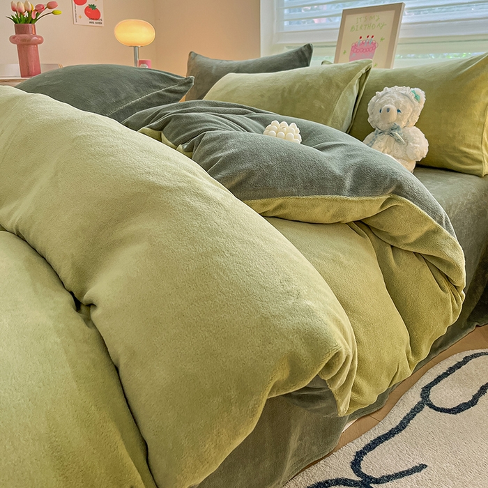 91家纺网 家纺一手货源 找家纺 （总）三朵家纺 2025秋冬新款法莱绒混搭系列四件套