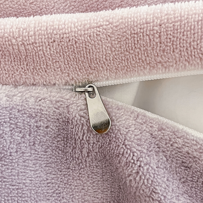 91家纺网 家纺一手货源 找家纺 三朵家纺 2025秋冬新款法莱绒混搭系列四件套 淡紫+薰衣草