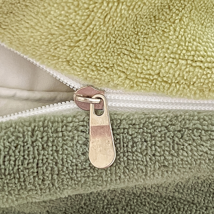 91家纺网 家纺一手货源 找家纺 三朵家纺 2025秋冬新款法莱绒混搭系列四件套 橄榄绿+墨绿