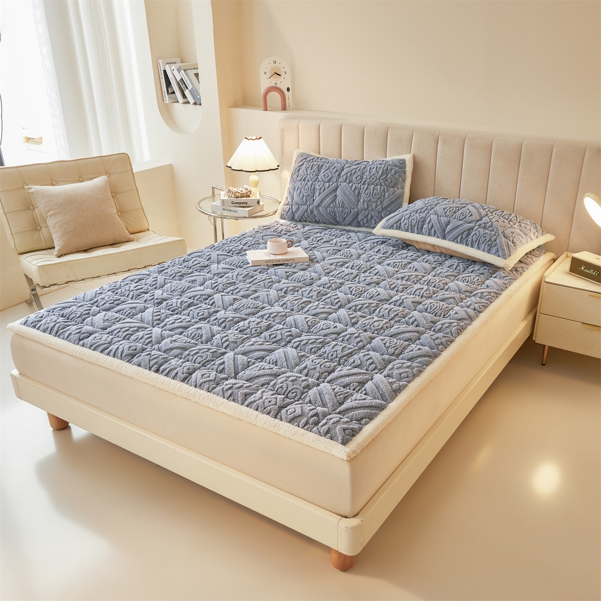 91家纺网 家纺一手货源 找家纺 （总）雯豆家纺 2025秋冬新款加厚塔芙绒床垫床褥床护垫双人床纯色素色垫子