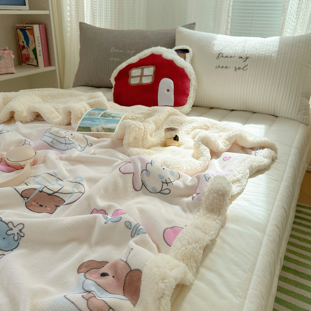 91家纺网 家纺一手货源 找家纺 六巷胡同 2025新款INS卡通A类牛奶绒羊羔绒毛毯毯子 芭宠假日米