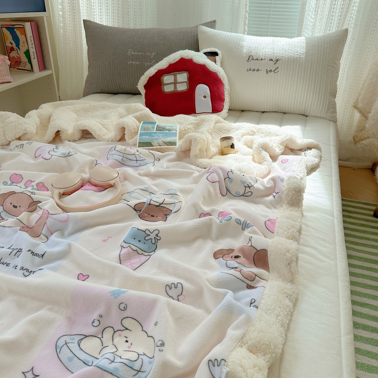 91家纺网 家纺一手货源 找家纺 六巷胡同 2025新款INS卡通A类牛奶绒羊羔绒毛毯毯子 芭宠假日米
