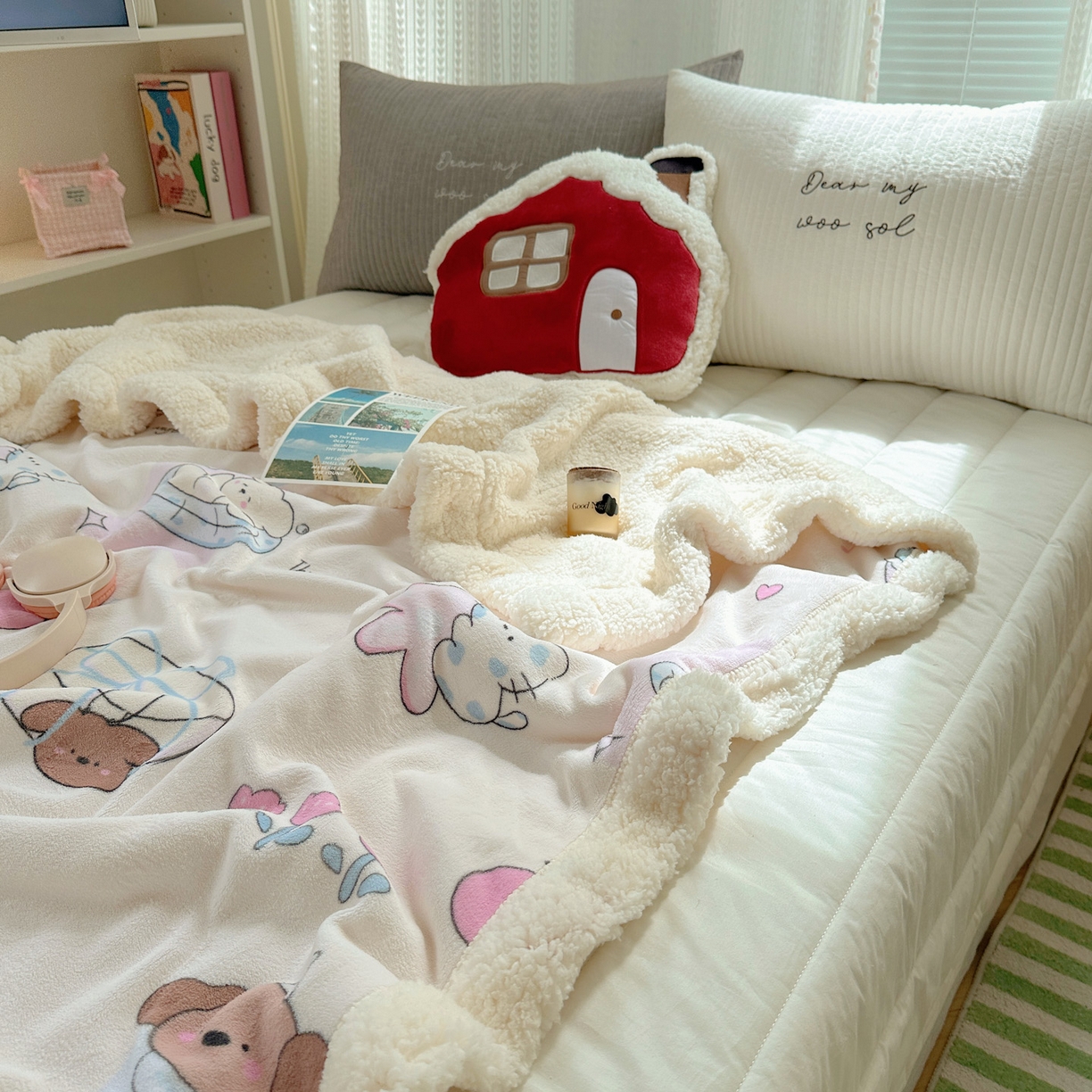 91家纺网 家纺一手货源 找家纺 六巷胡同 2025新款INS卡通A类牛奶绒羊羔绒毛毯毯子 芭宠假日米