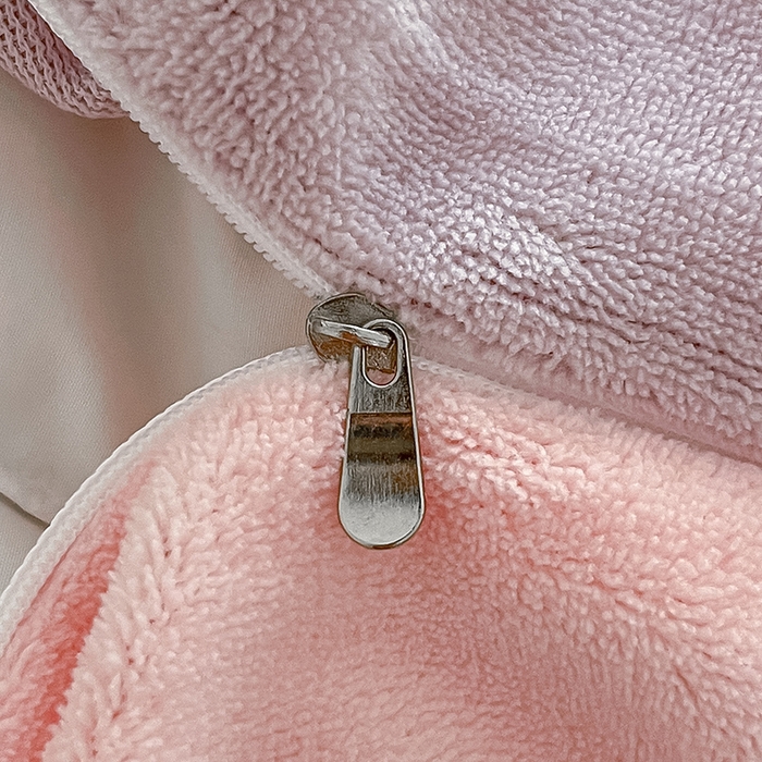 91家纺网 家纺一手货源 找家纺 三朵家纺 2025秋冬新款法莱绒混搭系列四件套 淡紫+粉玉