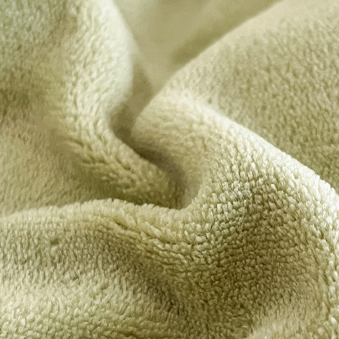 91家纺网 家纺一手货源 找家纺 三朵家纺 2025秋冬新款法莱绒混搭系列四件套 橄榄绿+绿格