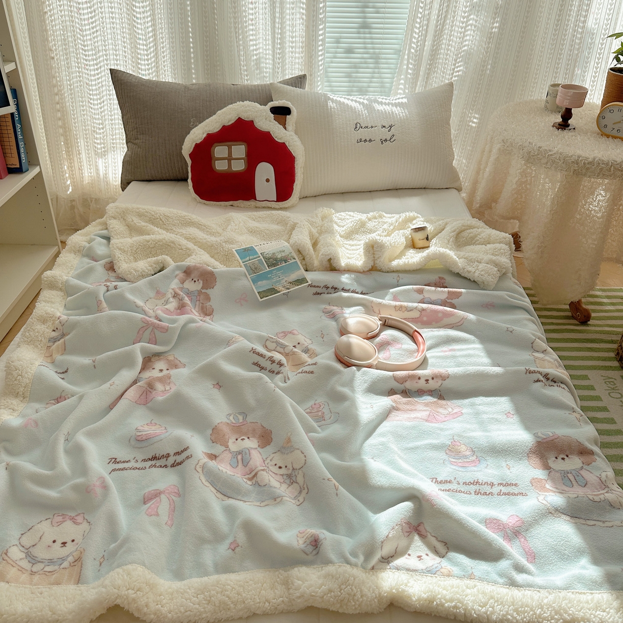 91家纺网 家纺一手货源 找家纺 六巷胡同 2025新款INS卡通A类牛奶绒羊羔绒毛毯毯子 蛋糕奶油犬