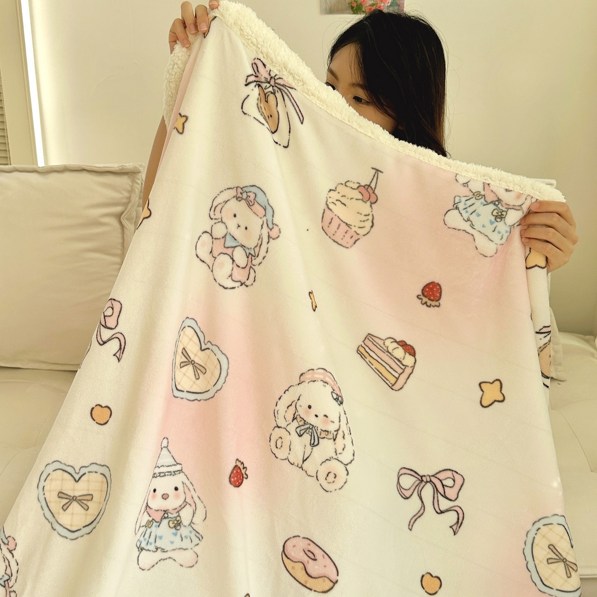 91家纺网 家纺一手货源 找家纺 六巷胡同 2025新款INS卡通A类牛奶绒羊羔绒毛毯毯子 海派甜心兔