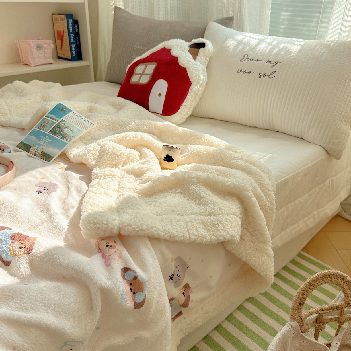 91家纺网 家纺一手货源 找家纺 六巷胡同 2025新款INS卡通A类牛奶绒羊羔绒毛毯毯子 腊肠狗联盟