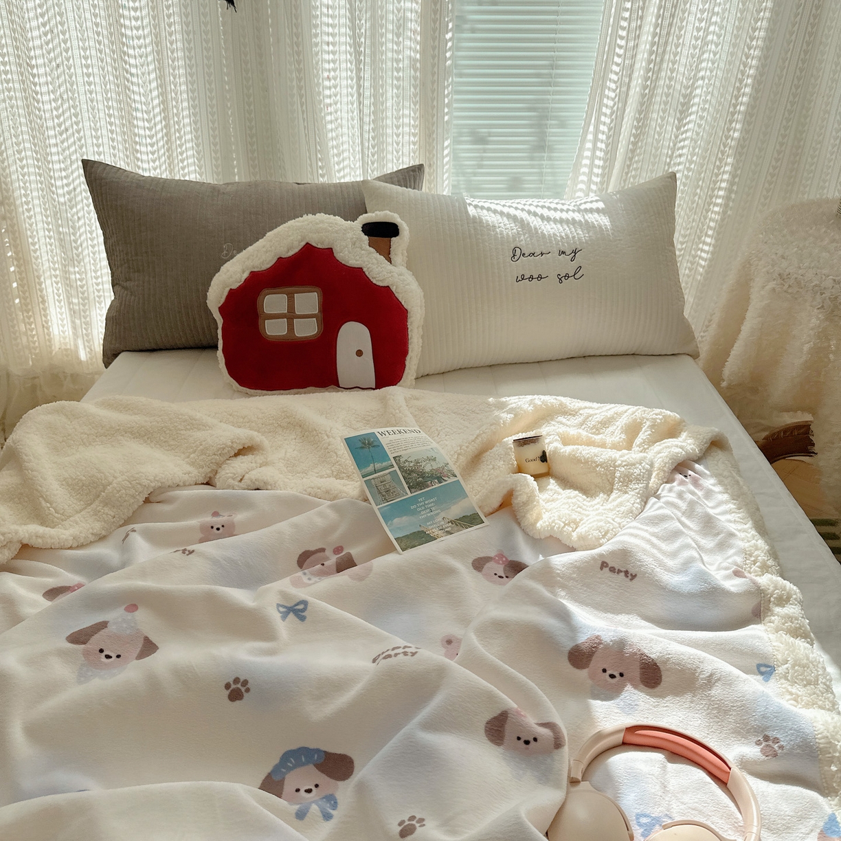 91家纺网 家纺一手货源 找家纺 六巷胡同 2025新款INS卡通A类牛奶绒羊羔绒毛毯毯子 蓝波点奶狗