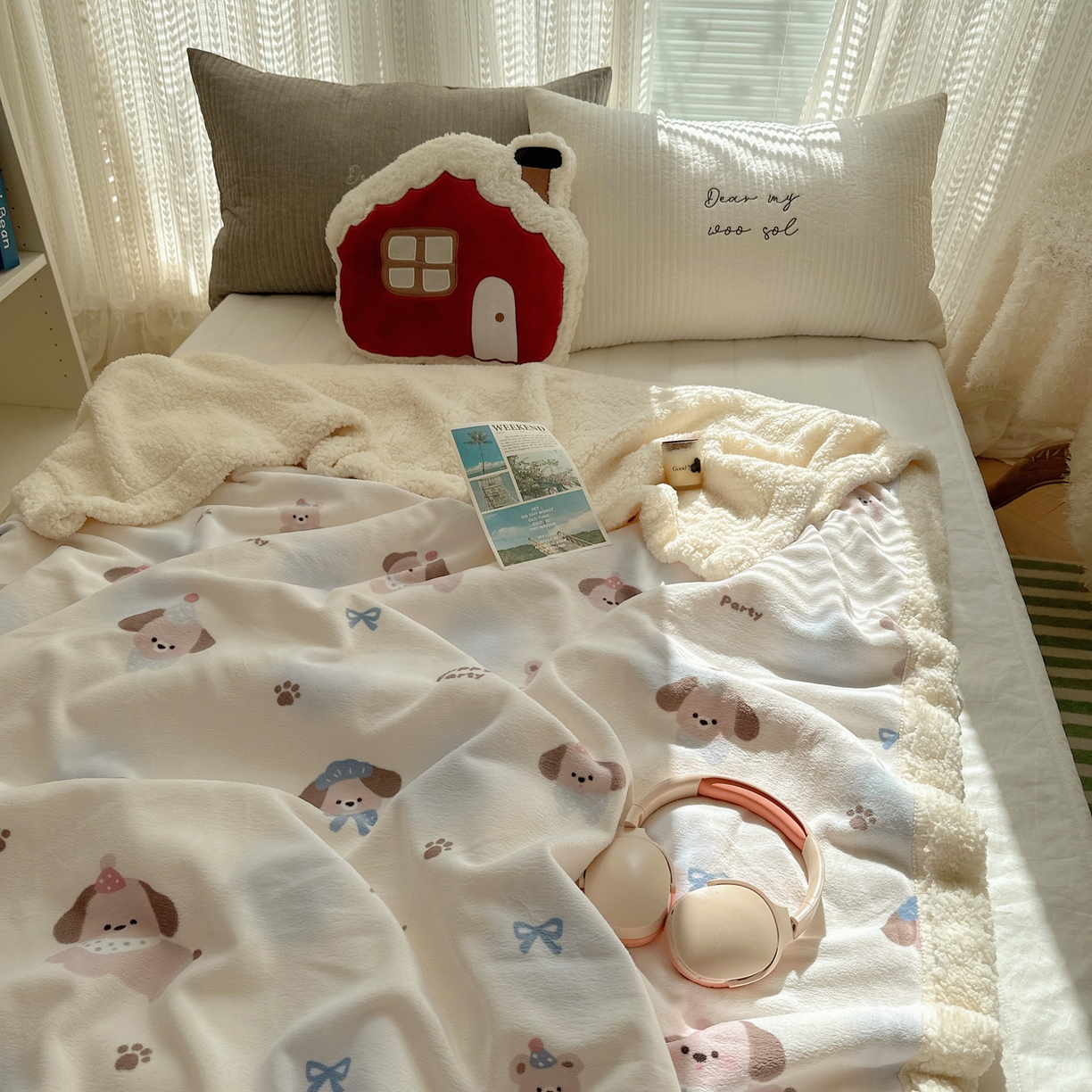 91家纺网 家纺一手货源 找家纺 六巷胡同 2025新款INS卡通A类牛奶绒羊羔绒毛毯毯子 蓝波点奶狗