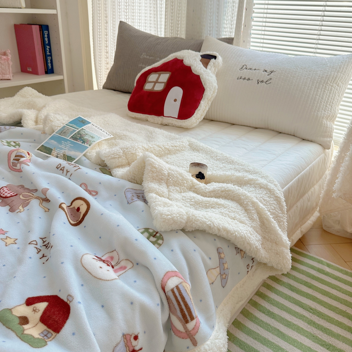 91家纺网 家纺一手货源 找家纺 六巷胡同 2025新款INS卡通A类牛奶绒羊羔绒毛毯毯子 萌趣宠物趴