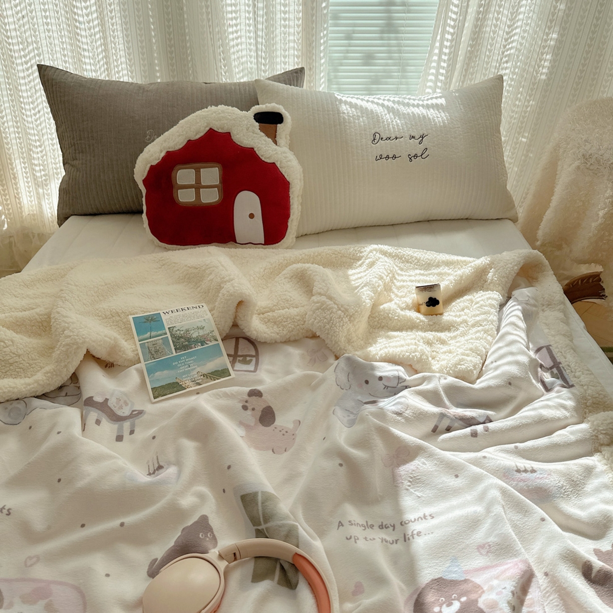 91家纺网 家纺一手货源 找家纺 六巷胡同 2025新款INS卡通A类牛奶绒羊羔绒毛毯毯子 萌象周末趴