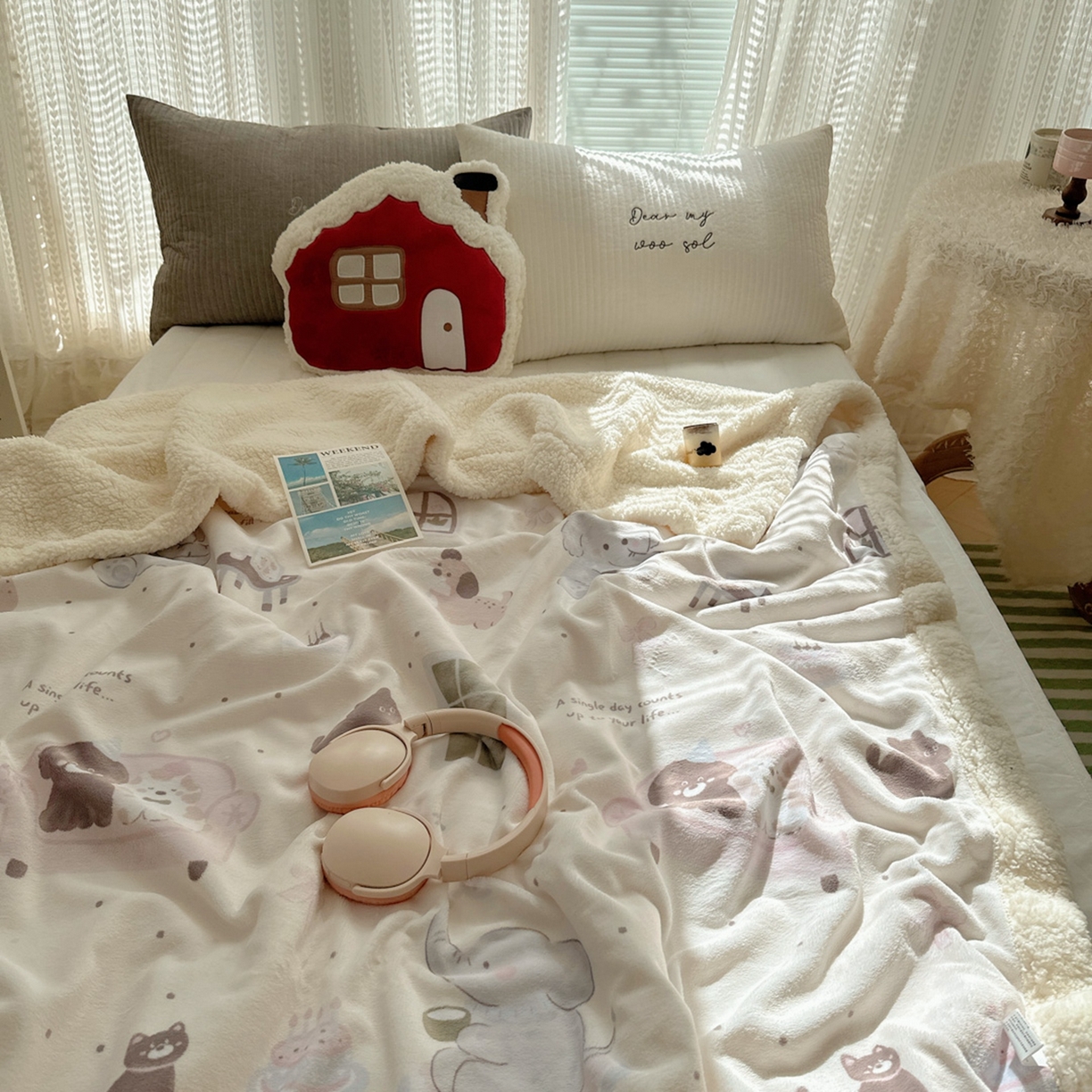 91家纺网 家纺一手货源 找家纺 六巷胡同 2025新款INS卡通A类牛奶绒羊羔绒毛毯毯子 萌象周末趴