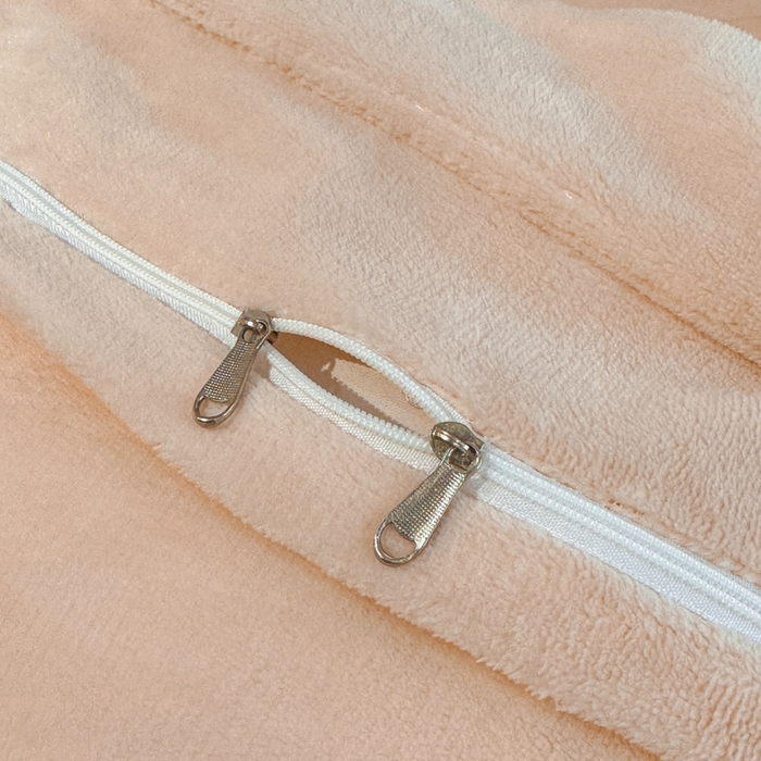 91家纺网 家纺一手货源 找家纺 诺梵家纺 2025新款8.2斤牛奶绒刺绣四件套-布莱妮系列 布莱妮-肉粉