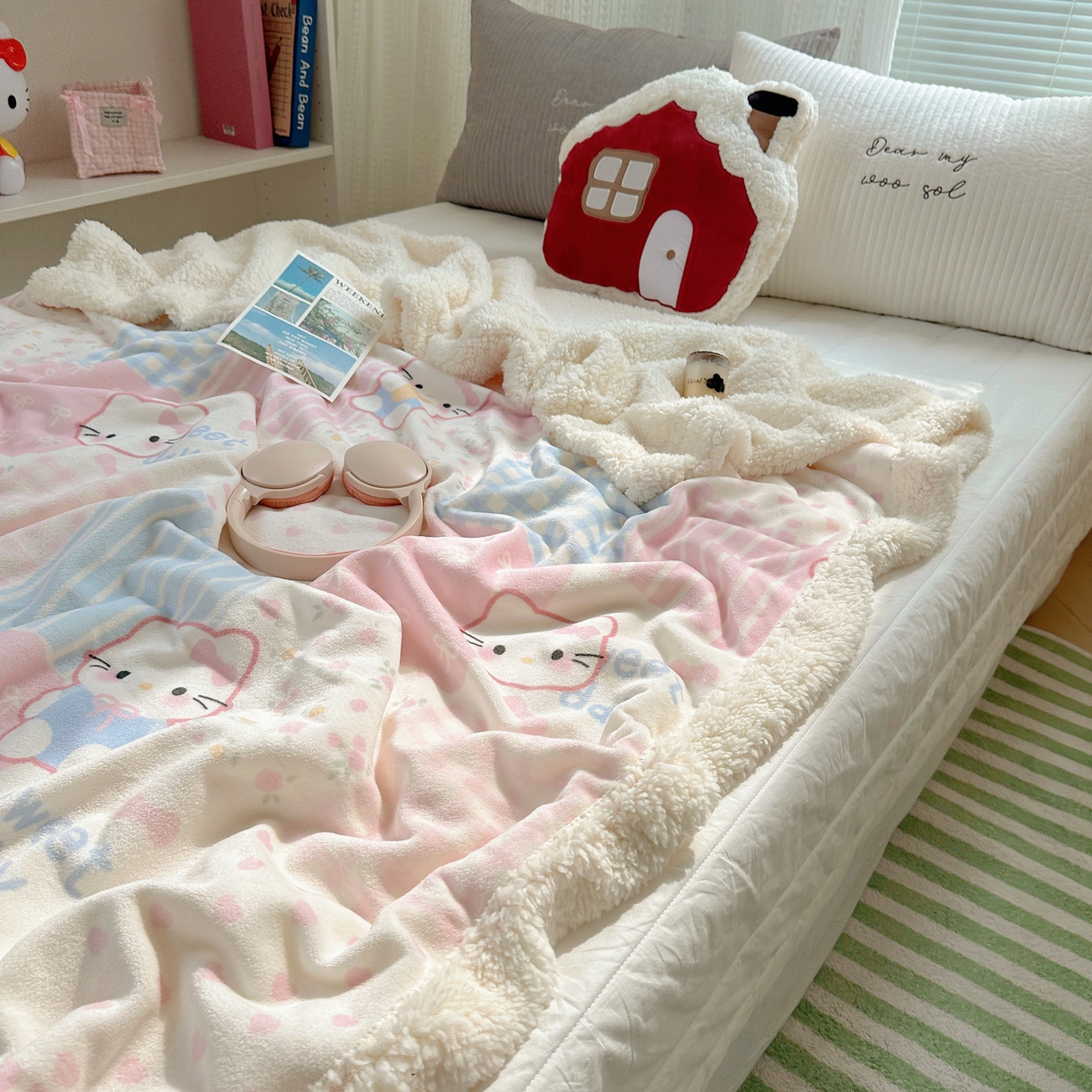 91家纺网 家纺一手货源 找家纺 六巷胡同 2025新款INS卡通A类牛奶绒羊羔绒毛毯毯子 软萌碎花猫