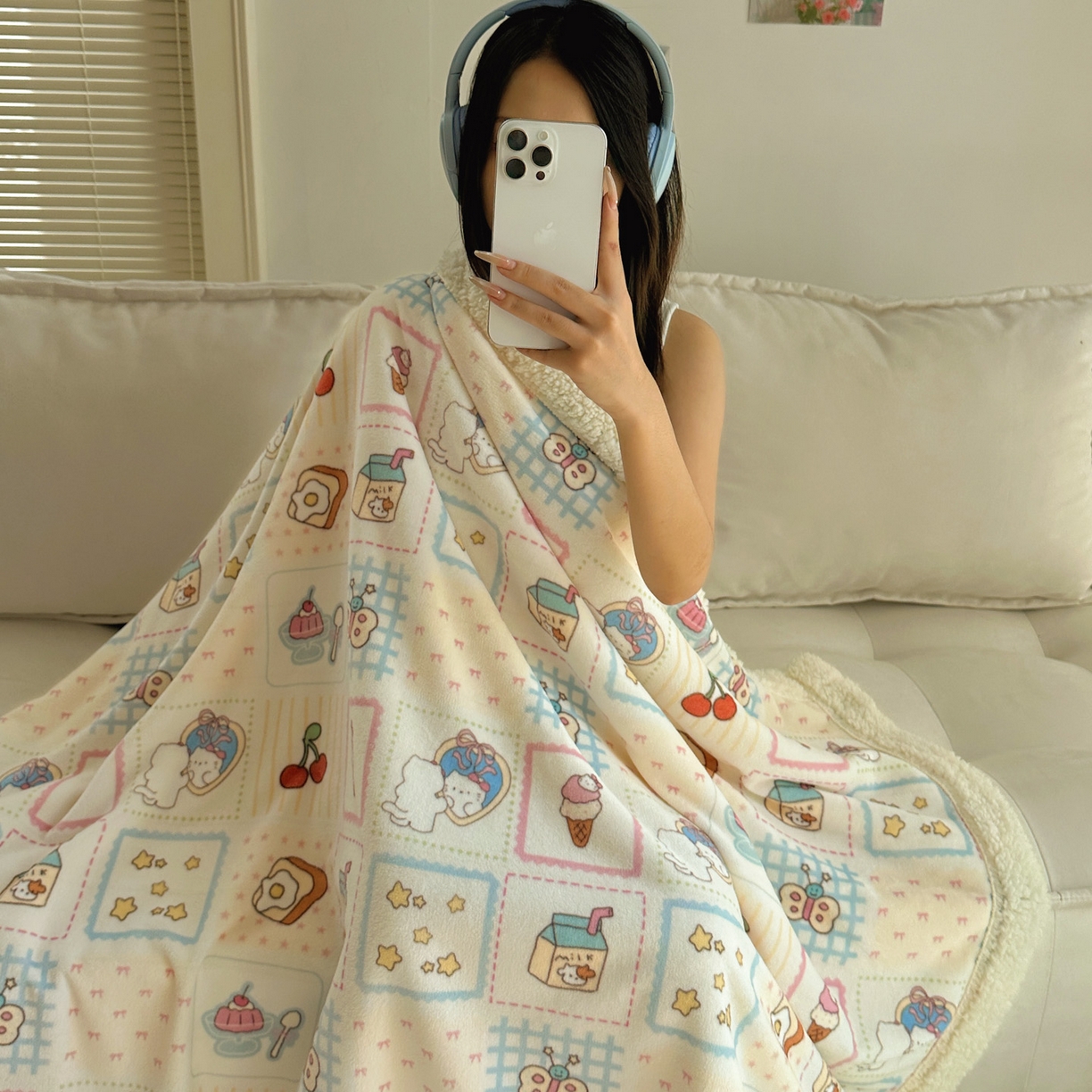 91家纺网 家纺一手货源 找家纺 六巷胡同 2025新款INS卡通A类牛奶绒羊羔绒毛毯毯子 甜点聚会喵