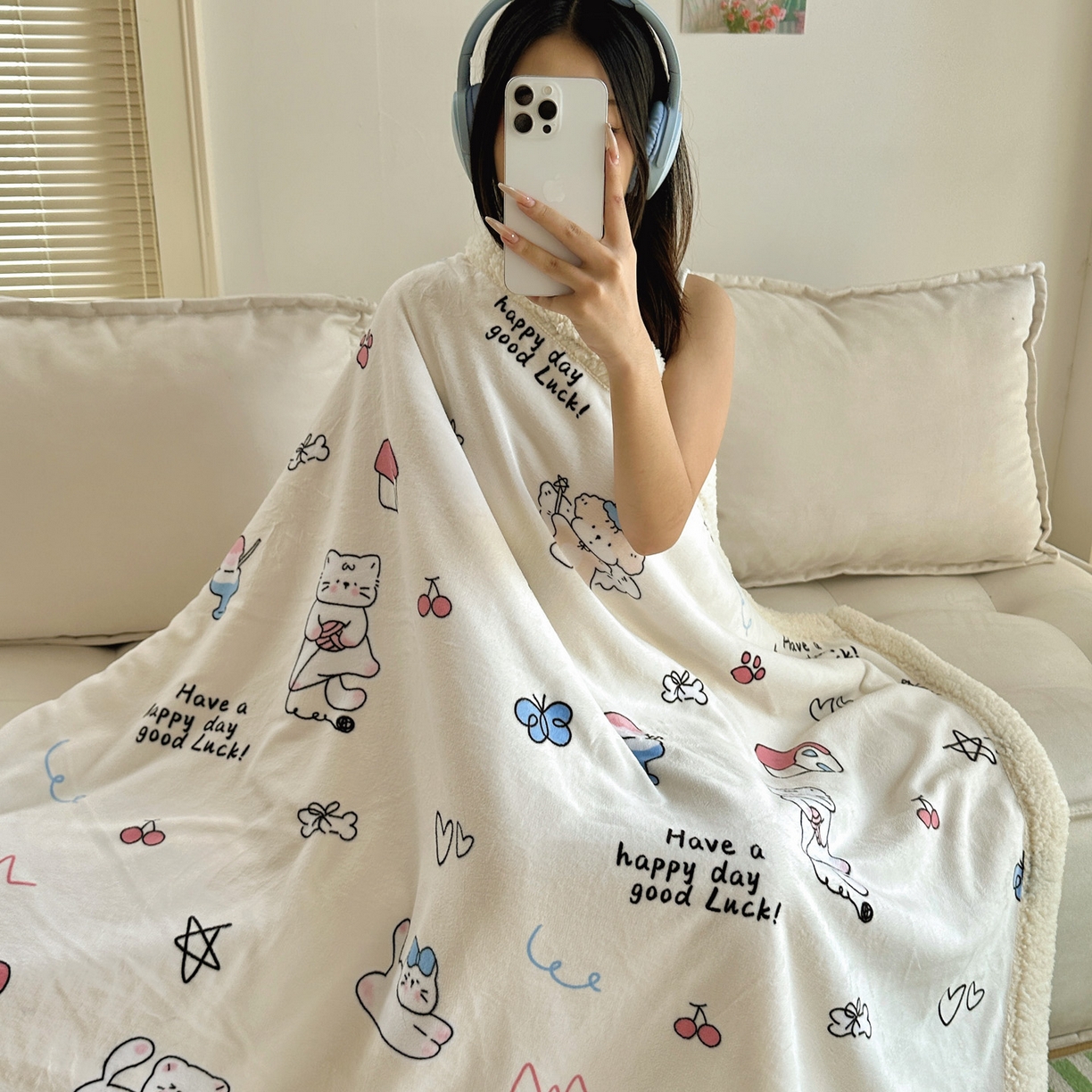 91家纺网 家纺一手货源 找家纺 六巷胡同 2025新款INS卡通A类牛奶绒羊羔绒毛毯毯子 羞羞蝴蝶喵