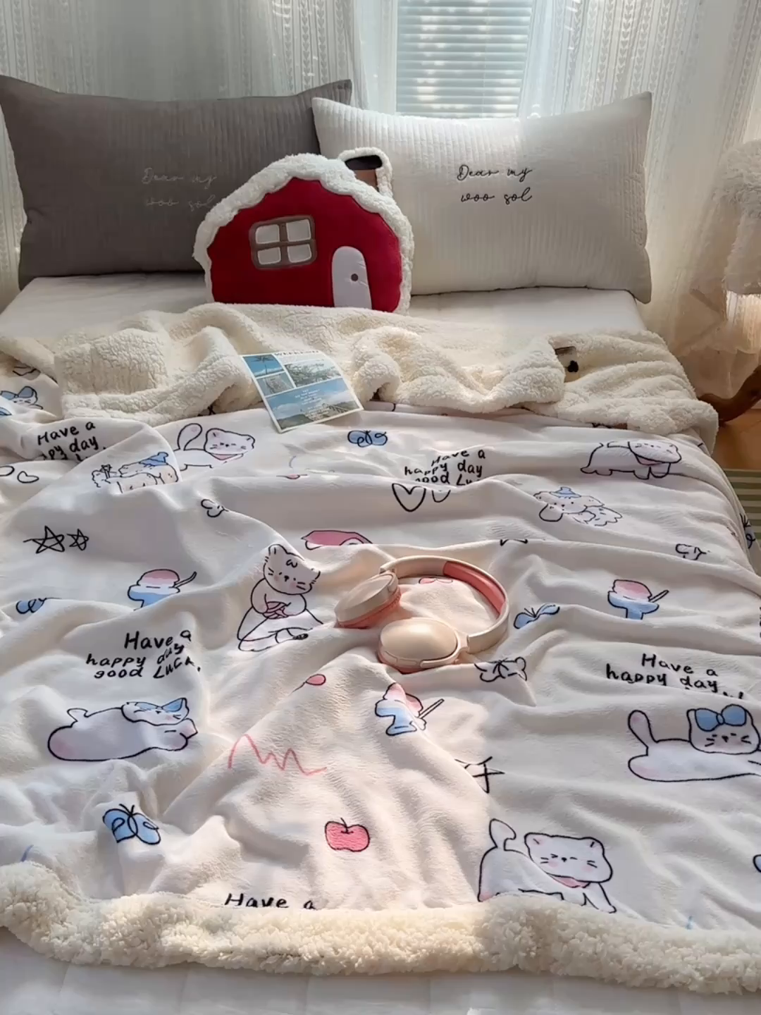 91家纺网 家纺一手货源 找家纺 六巷胡同 2025新款INS卡通A类牛奶绒羊羔绒毛毯毯子 羞羞蝴蝶喵