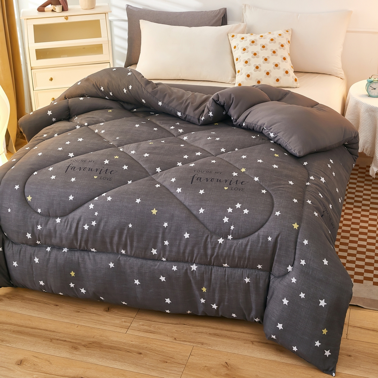 91家纺网 家纺一手货源 找家纺 赢盛家纺 2025新款冬被被芯化纤被水洗棉学生宿舍被子 愿望星空