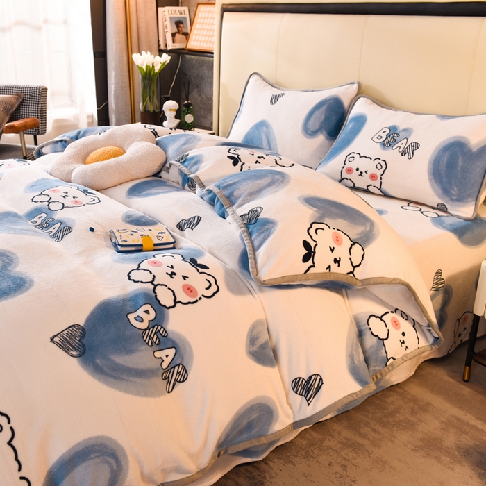 91家纺网 家纺一手货源 找家纺 518 高克重200g印花牛奶绒单被套（支持定制任意尺寸）爱心熊