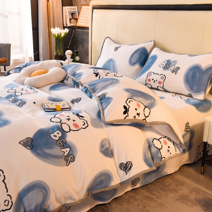 91家纺网 家纺一手货源 找家纺 518 高克重200g印花牛奶绒单被套（支持定制任意尺寸）爱心熊