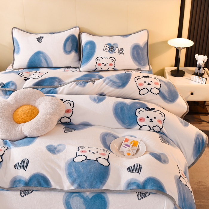 91家纺网 家纺一手货源 找家纺 518 高克重200g印花牛奶绒单被套（支持定制任意尺寸）爱心熊